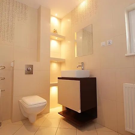 Ozzy Holiday Guest house