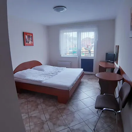 Ozzy Holiday Guest house